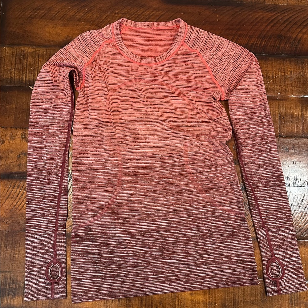 Lululemon Ombré Exercise Top Size 8